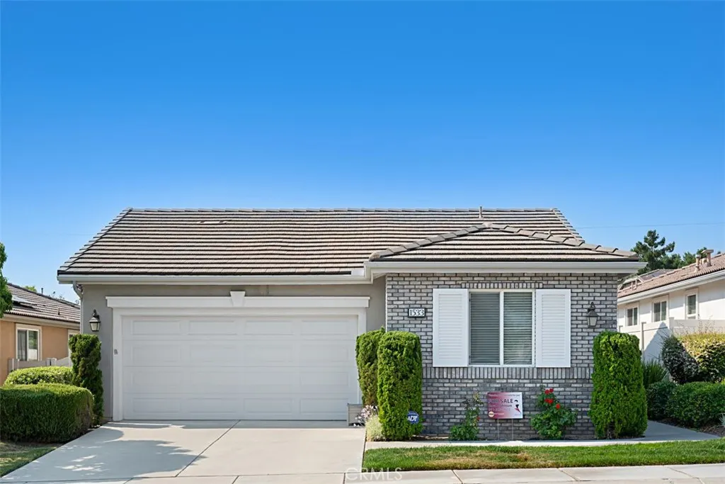 1533 Big, Beaumont, California 92223 home-pic-1