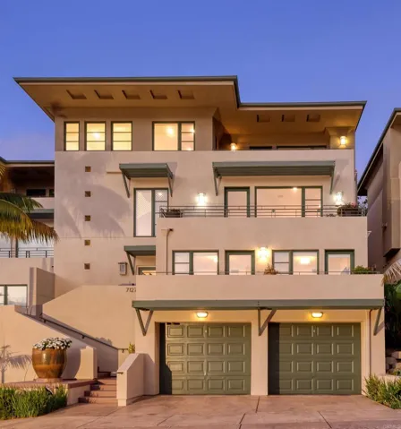 7127 Fay Avenue, La Jolla, California 92037