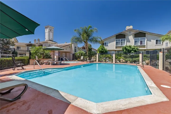 Gorgeous and well-maintained pool.