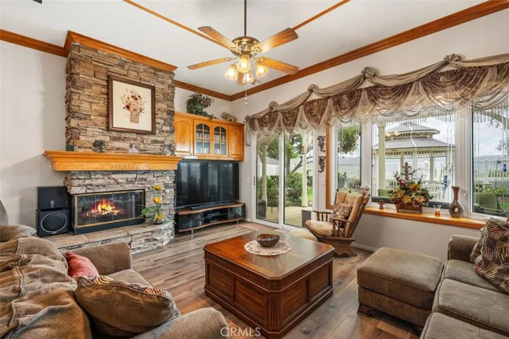 27512 Hopi Springs Court, Corona, California 92883