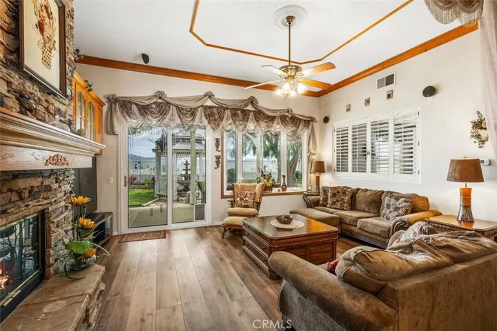 27512 Hopi Springs Court, Corona, California 92883