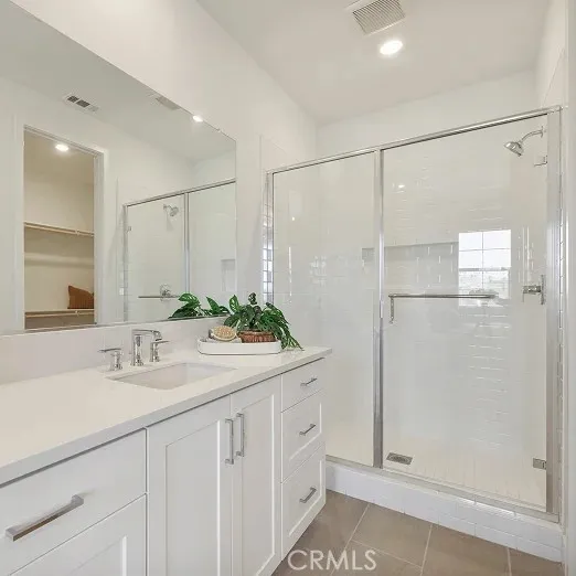 24343 Calle La Roca, Valencia, California 91354 home-pic-25