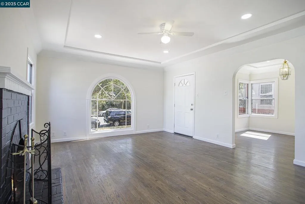 532 Central Ave, Pittsburg, California 94565 home-pic-9