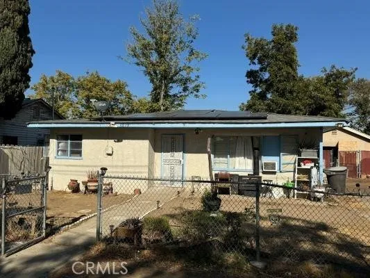 3819 E Belgravia Avenue, Fresno, California 93725 home-pic-0