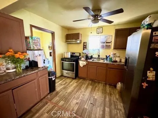 3819 E Belgravia Avenue, Fresno, California 93725 home-pic-1