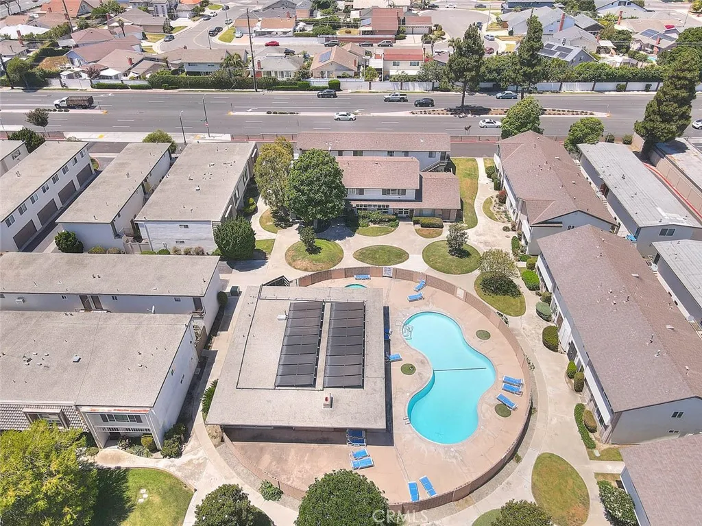 17401 Hood Court, Fountain Valley, California 92708 home-pic-37