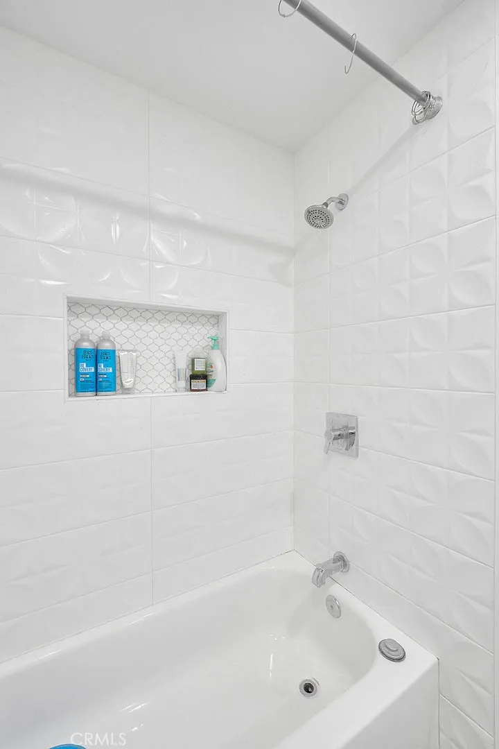 17401 Hood Court, Fountain Valley, California 92708 home-pic-20