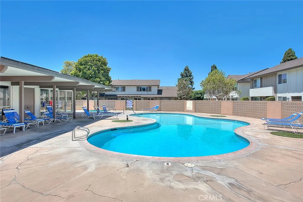 17401 Hood Court, Fountain Valley, California 92708 home-pic-41