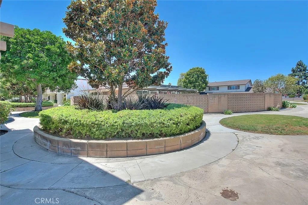 17401 Hood Court, Fountain Valley, California 92708 home-pic-44