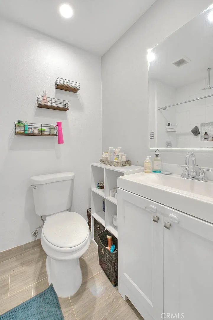 17401 Hood Court, Fountain Valley, California 92708 home-pic-26