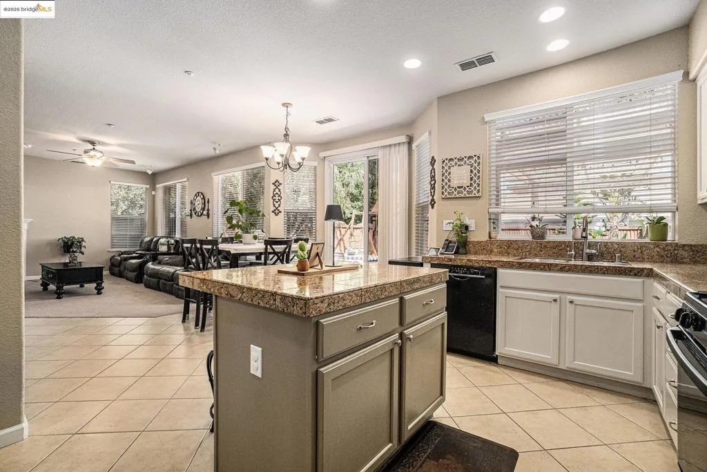 2986 Atherton Pl, Brentwood, California 94513 home-pic-17
