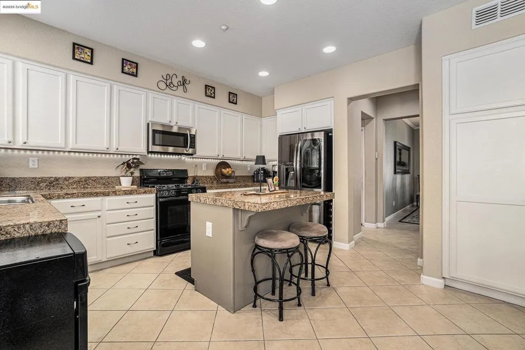 2986 Atherton Pl, Brentwood, California 94513 home-pic-15