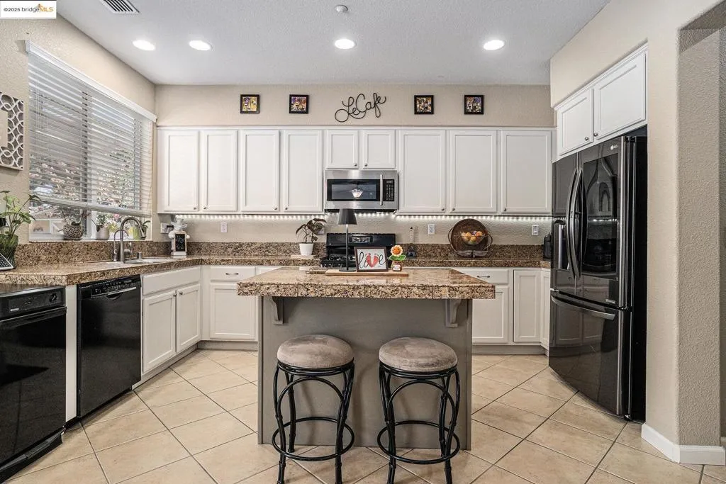 2986 Atherton Pl, Brentwood, California 94513 home-pic-16