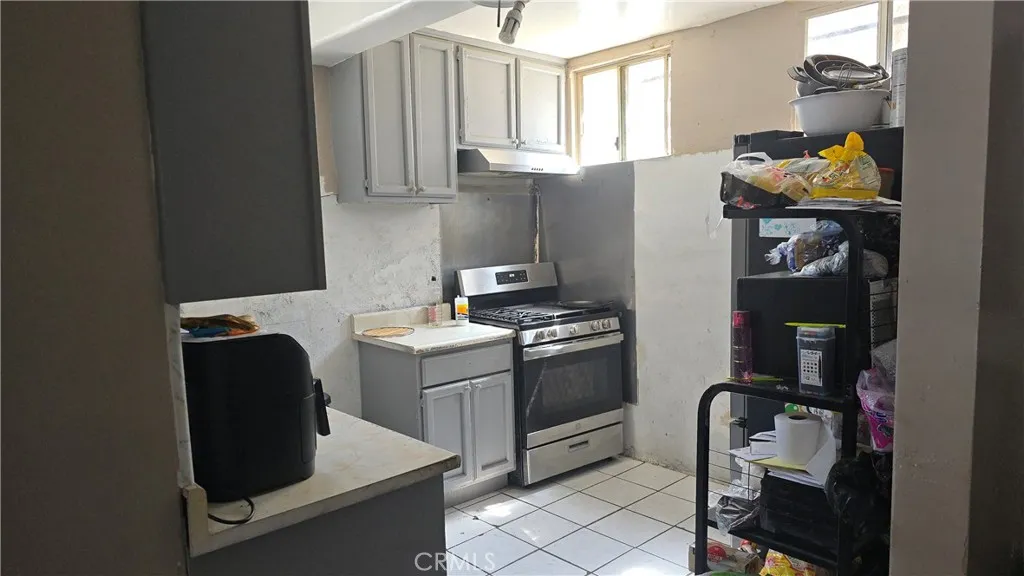 1022 Geraghty Avenue, Los Angeles, California 90063 home-pic-15