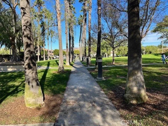 23 Cameron 67, Irvine, California 92602