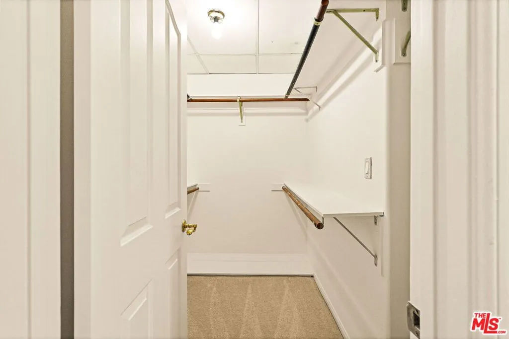 930 N Doheny Drive 308, West Hollywood, California 90069 home-pic-18