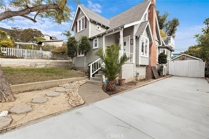 251 Viejo Street, Laguna Beach, California 92651