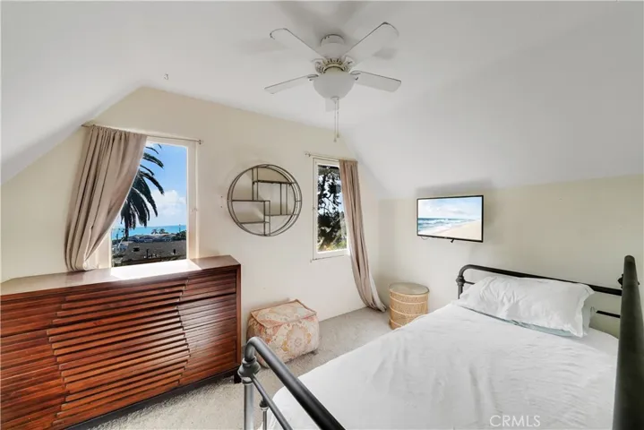 251 Viejo Street, Laguna Beach, California 92651