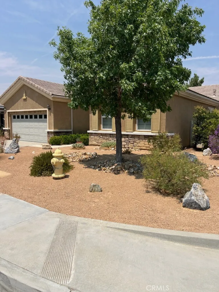 10767 Katepwa Street, Apple Valley, California 92308 home-pic-2