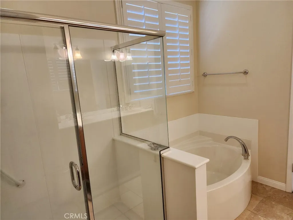 10767 Katepwa Street, Apple Valley, California 92308 home-pic-6