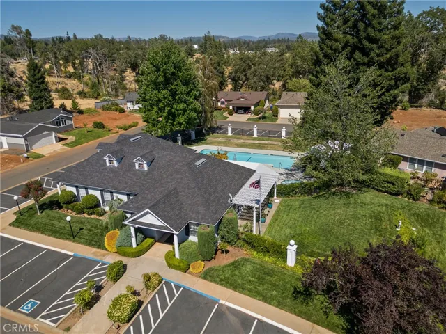 HOA Pool and Clubhouse