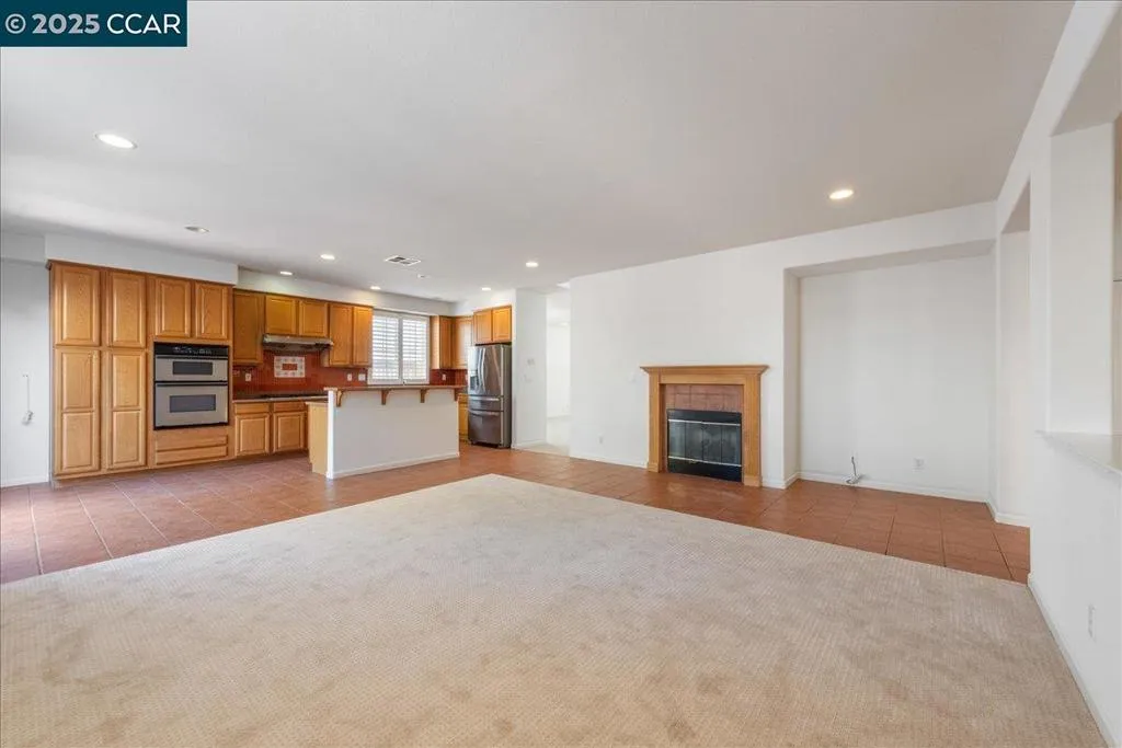 524 Rosewood Lane, Hercules, California 94547 home-pic-13