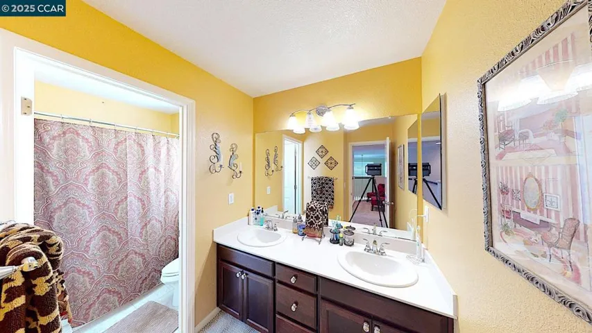 Full bathroom upstairs