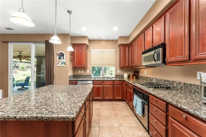 11204 Runyan Road, Beaumont, California 92223