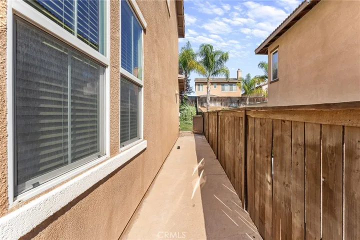 11204 Runyan Road, Beaumont, California 92223