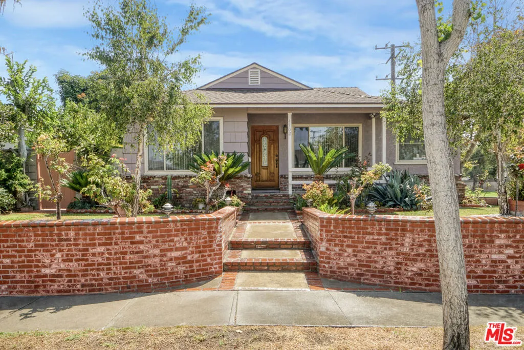 4702 Ocana Avenue, Lakewood, California 90713, 3 Bedrooms Bedrooms, ,2 BathroomsBathrooms,Residential,For Sale,Ocana,25573457