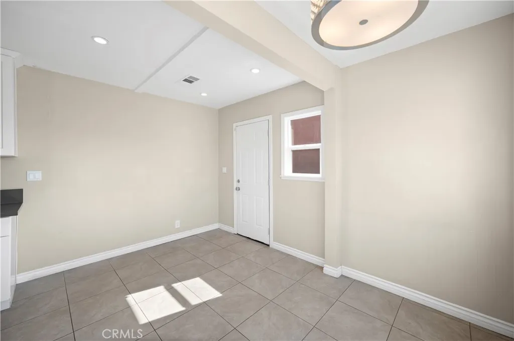 7736 Bellaire Avenue, North Hollywood, California 91605 home-pic-20