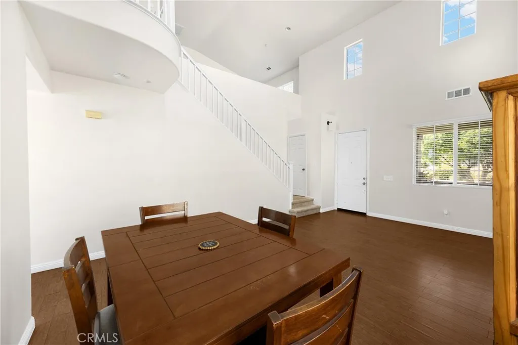 16539 Pismo Way, Fontana, California 92336 home-pic-21