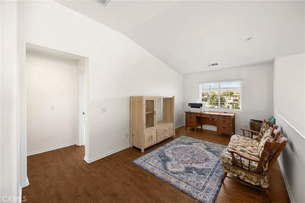 16539 Pismo Way, Fontana, California 92336 home-pic-17