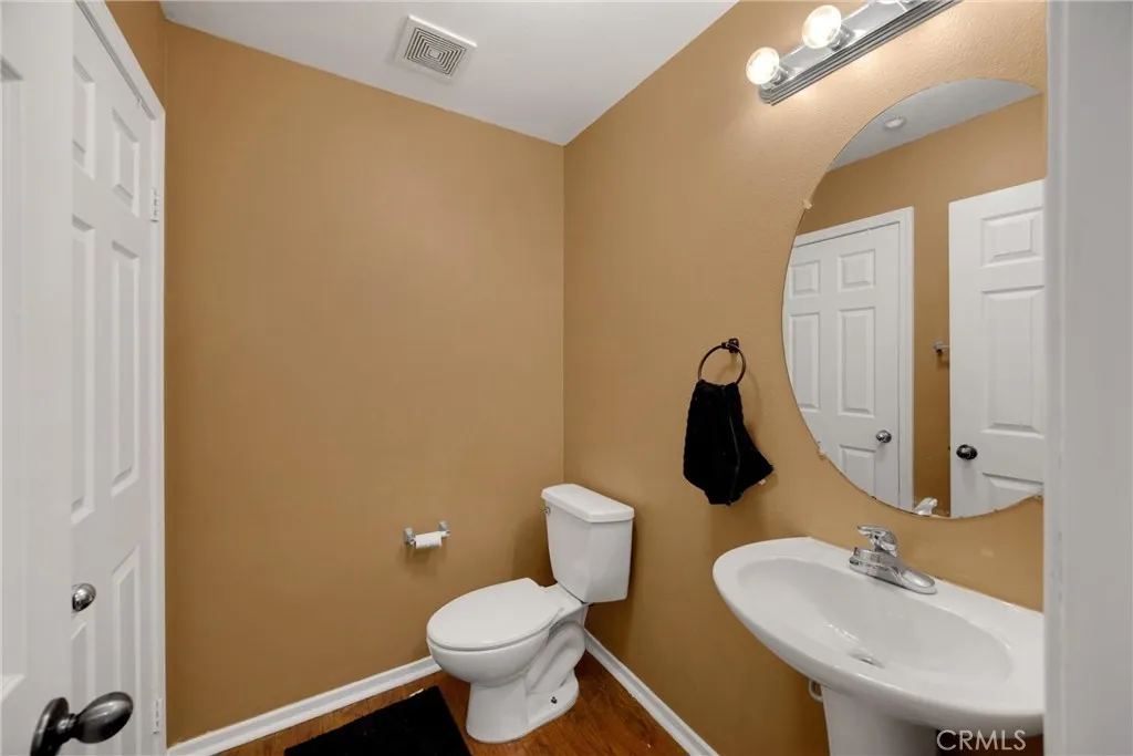 16539 Pismo Way, Fontana, California 92336 home-pic-14