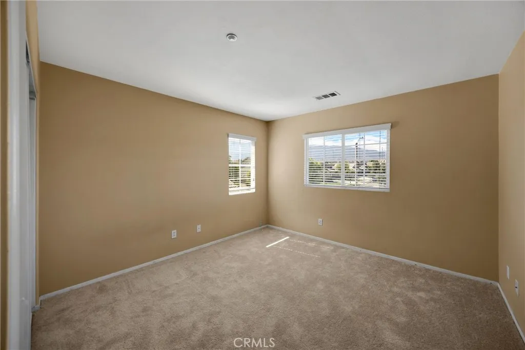 16539 Pismo Way, Fontana, California 92336 home-pic-26