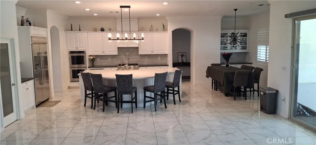 Open Kitchen