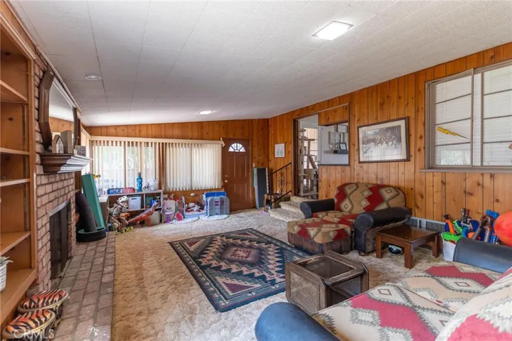 6844 Palomar Way, Riverside, California 92504