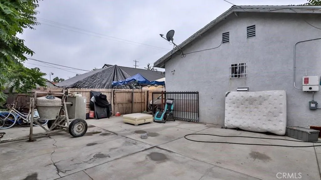 6414 S Hoover Street, Los Angeles, California 90044 home-pic-15
