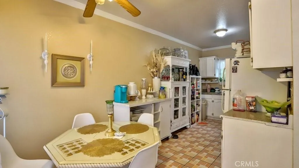6414 S Hoover Street, Los Angeles, California 90044 home-pic-3