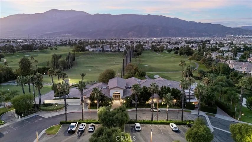 6031 Medinah Street, Fontana, California 92336