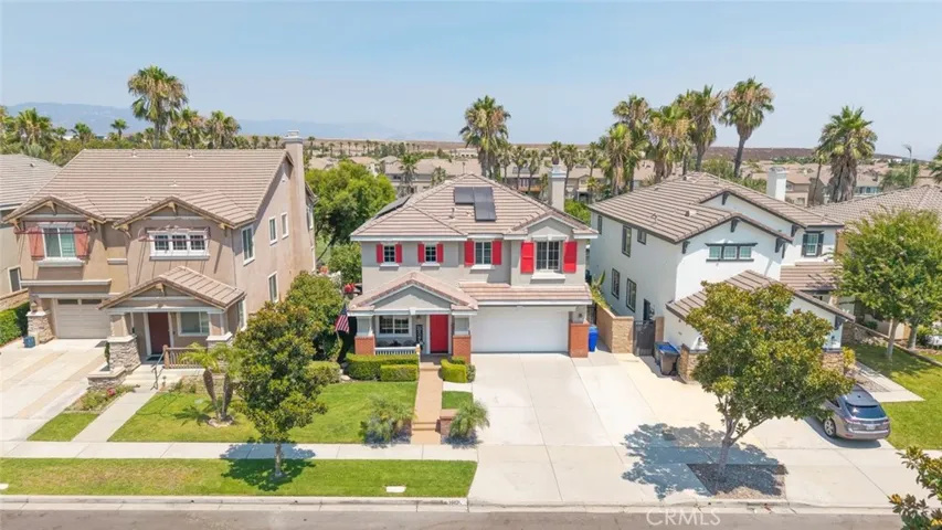 Quiet neighborhood with well-kept homes