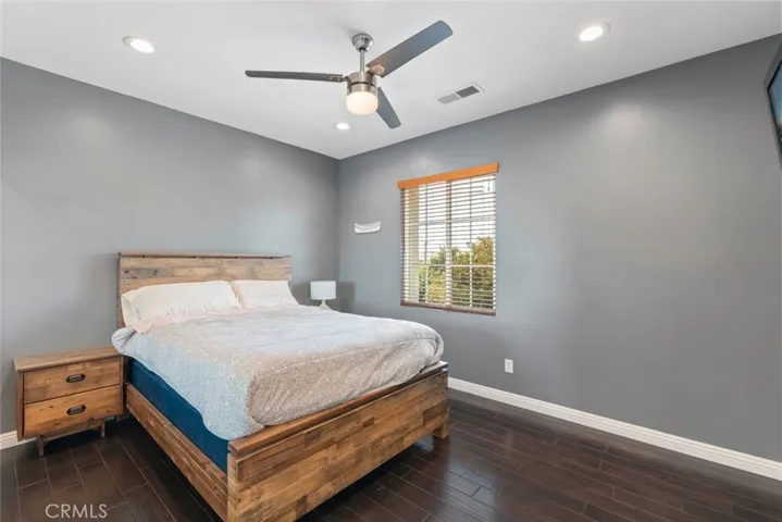 Well-sized bedroom