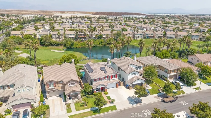 Scenic community with golf course access