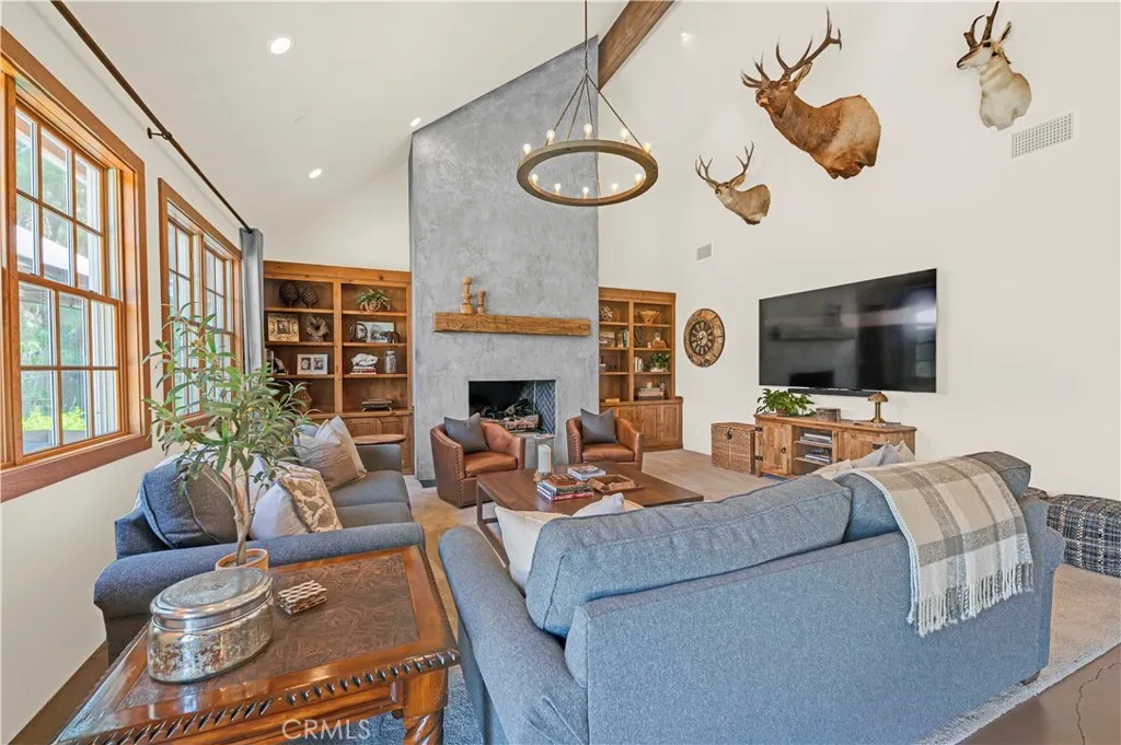 42970 Grace Lane, Murrieta, California 92562 home-pic-15