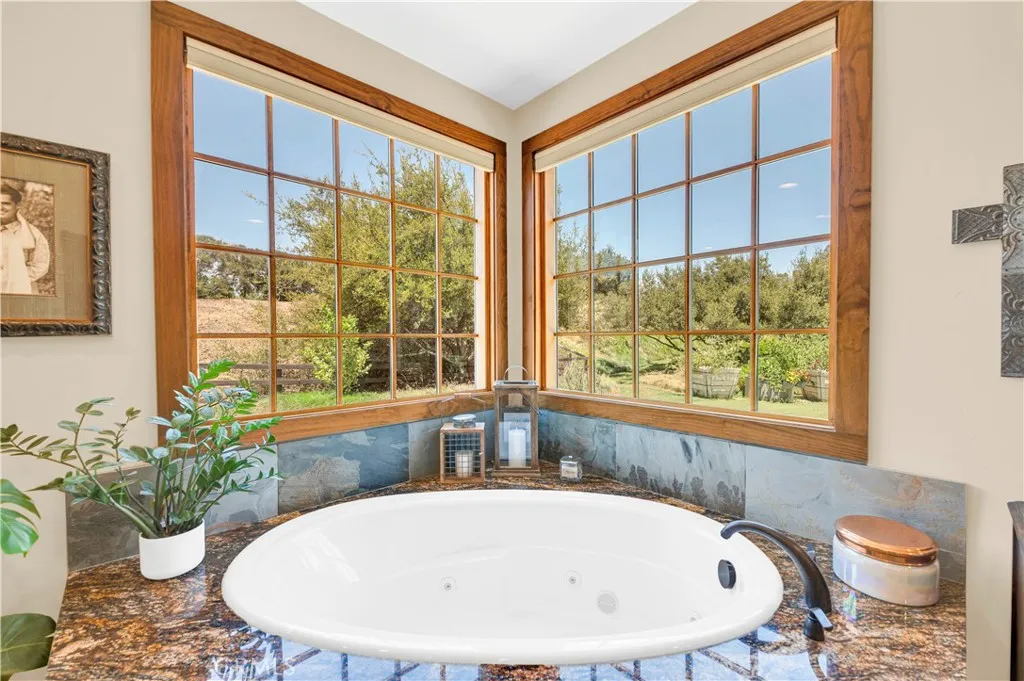 42970 Grace Lane, Murrieta, California 92562 home-pic-29