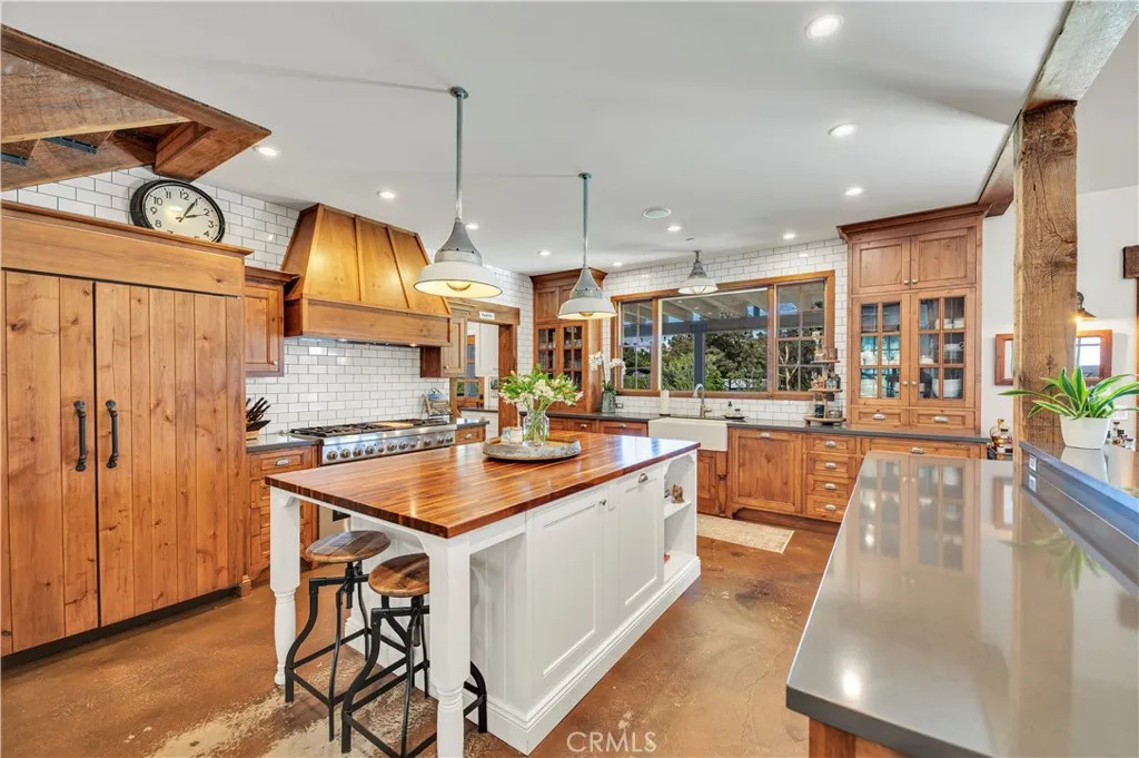 42970 Grace Lane, Murrieta, California 92562 home-pic-17