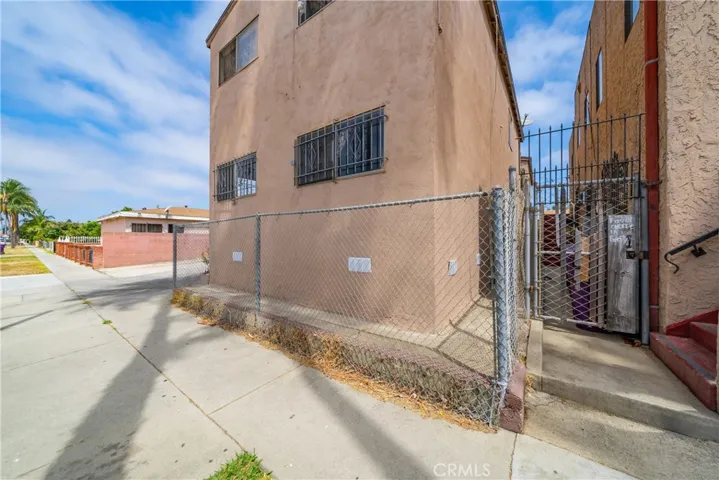 1509 E 20th Street, Long Beach, California 90806