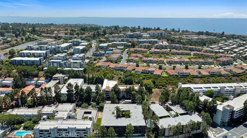5718 Ravenspur Drive 202, Rancho Palos Verdes, California 90275
