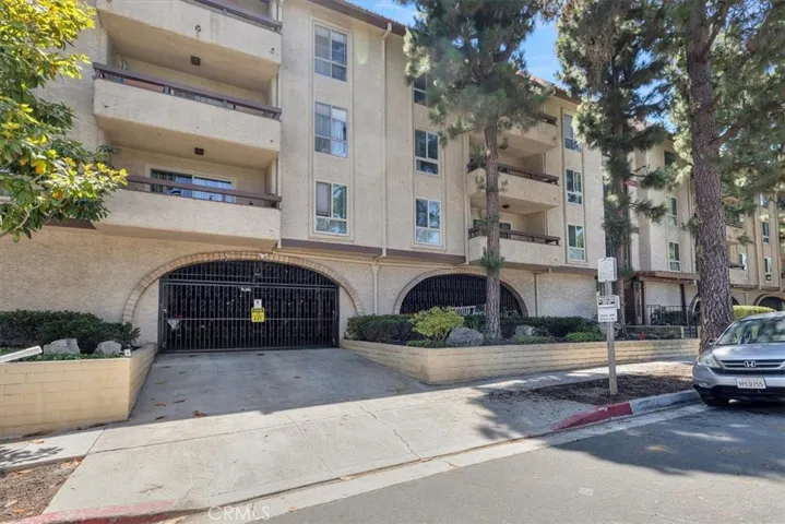 5718 Ravenspur Drive 202, Rancho Palos Verdes, California 90275
