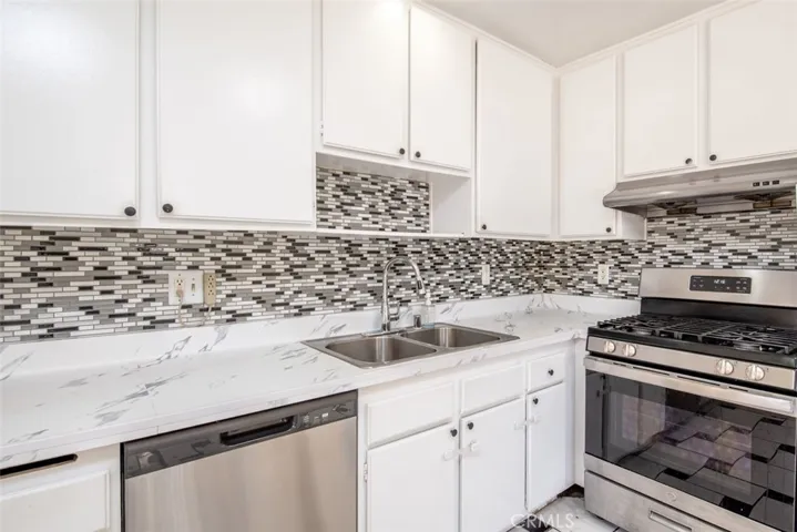 1020 Harrington Way, West Covina, California 91792